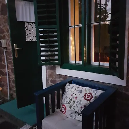 Sine Cura Nyaralo Appartamento Ábrahámhegy