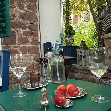 Apartment Sine Cura Nyaralo *